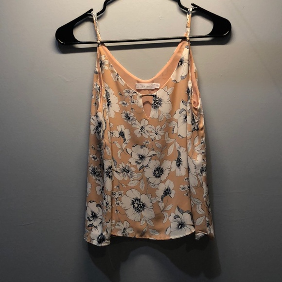 LUSH tank like new - Picture 1 of 3